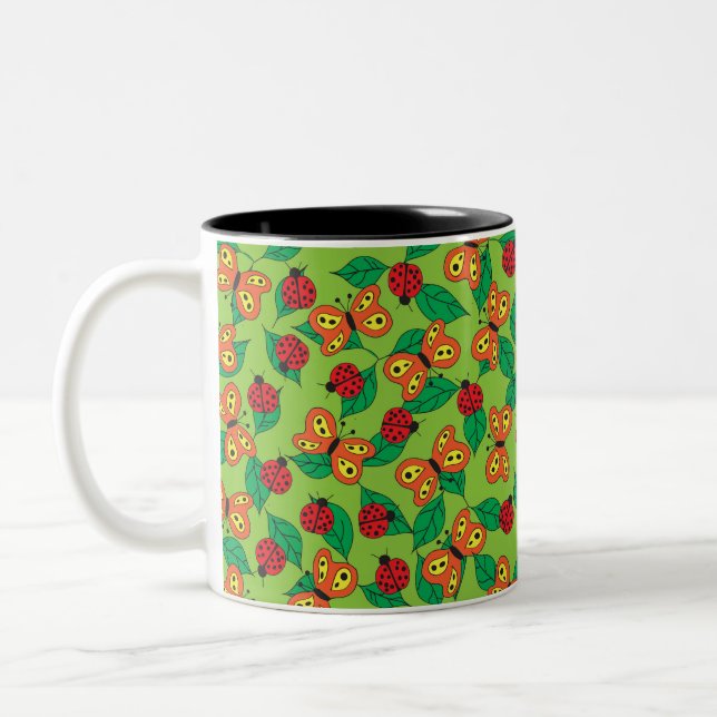 Caneca De Café Em Dois Tons Borboletas e joaninhas em folhas verdes (Esquerda)