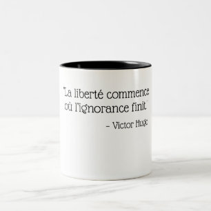 Caneca De Café Em Dois Tons Branco&preto - citação de Victor Hugo