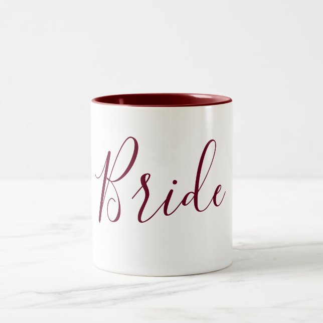 Caneca De Café Em Dois Tons Bride Burgundy e White Cursive (Centro)