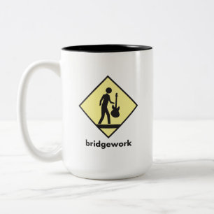 Caneca De Café Em Dois Tons Bridgework "Musical Crossing" (Cruzamento Musical)