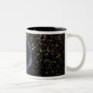 Caneca De Café Em Dois Tons Buraco Negro em um Cluster Global