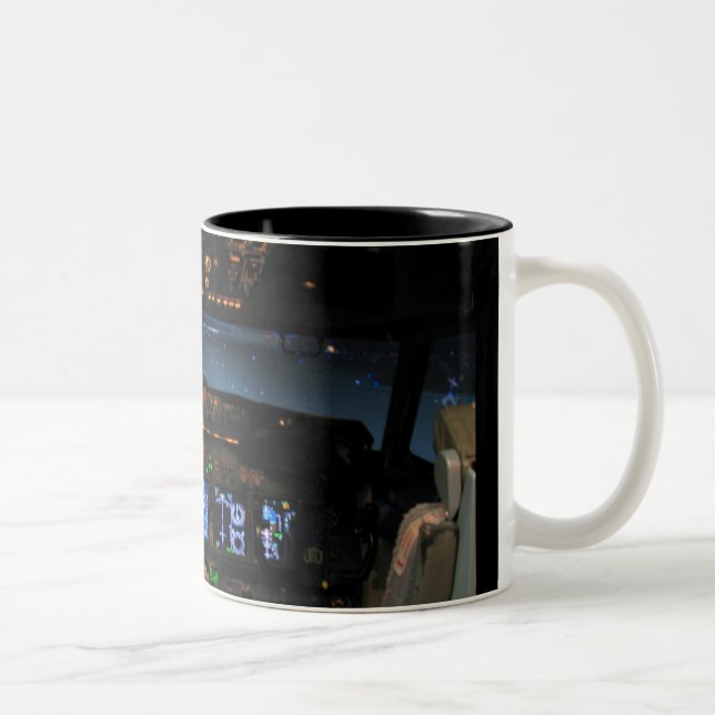 Caneca De Café Em Dois Tons Cabina do piloto 737 (Direita)