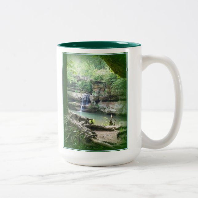 Caneca De Café Em Dois Tons Cachoeira na caverna do ancião (Direita)