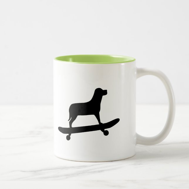 Caneca De Café Em Dois Tons Cachorro Engraçado Skateboarding Mug (Direita)