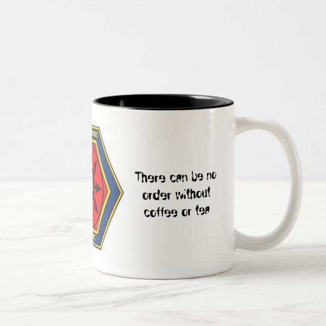 Caneca De Café Em Dois Tons Café/Chá do 17º BDE (Direita)
