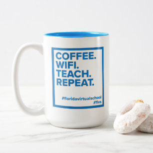 Caneca De Café Em Dois Tons Café FLVS. WiFi. Ensino. Repetir. Mug (Teal)