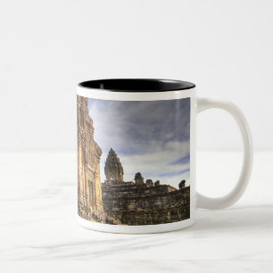 Caneca De Café Em Dois Tons Camboja, Angkor Wat. Vista do Templo de Bakong.