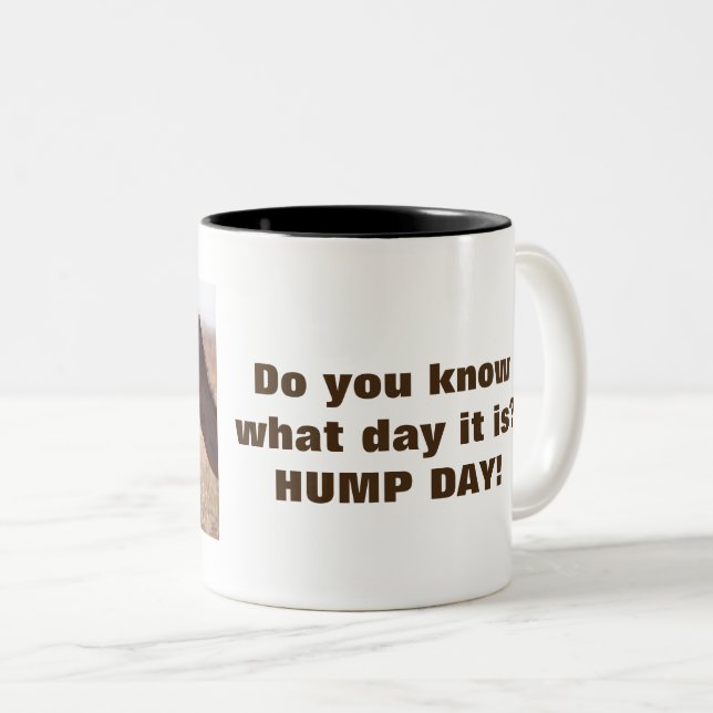 Caneca De Café Em Dois Tons Camelos Hump Day (Frente Esquerda)