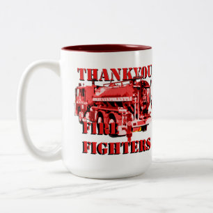 Caneca De Café Em Dois Tons Caminhão de Fogo Vermelho com o Logotipo de Comba