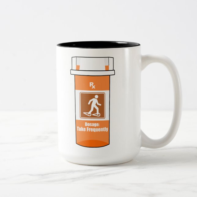 Caneca De Café Em Dois Tons Caminhar com raquetes de neve é minha droga (Direita)
