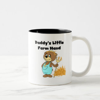 Caneca De Café Em Dois Tons Camiseta e presentes da mão de fazenda do pai