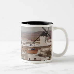 Caneca De Café Em Dois Tons Campo de Criptana, antigos moinhos de vento de La 
