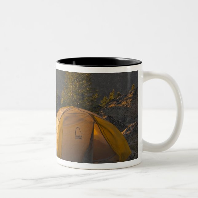 Caneca De Café Em Dois Tons Canadá, Colúmbia Britânica, Provincial Cathedral (Direita)
