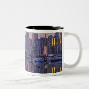 Caneca De Café Em Dois Tons Canadá, Vancouver, Colúmbia Britânica.Vancouver