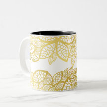Caneca com Padrão Botânico Elegante em Folha de Ou