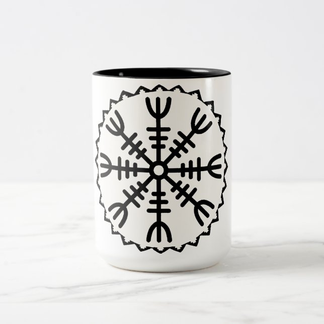 Caneca De Café Em Dois Tons Capacete Viking de Awe (Centro)