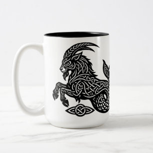 Caneca De Café Em Dois Tons Capricórnio — Zodíaco Tinta Assombrada Cabra‑Peixe