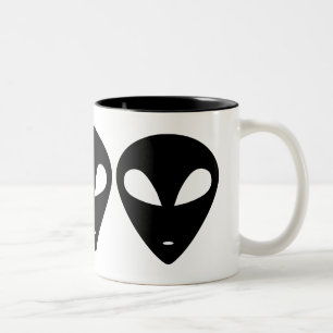 Caneca De Café Em Dois Tons Captura de alienígena