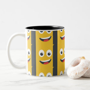 Caneca De Café Em Dois Tons cara de sorriso amarelo emoji