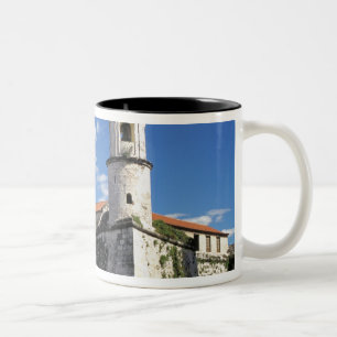 Caneca De Café Em Dois Tons Caribe, Cuba, Havana. Old Havana, Castillo