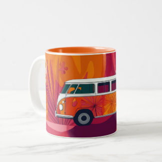 Caneca De Café Em Dois Tons Carrinha Volkswagen camper dos anos 60 ou 70.