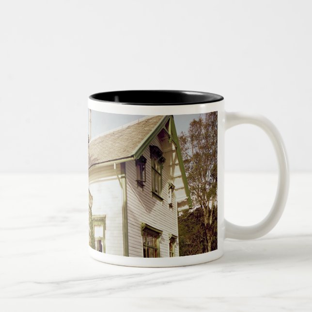 Caneca De Café Em Dois Tons Casa de Edvard Grieg (Direita)