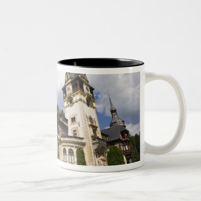 Caneca De Café Em Dois Tons Castelo de Peles do Século XVIII, Sinaia, Romênia, (Direita)