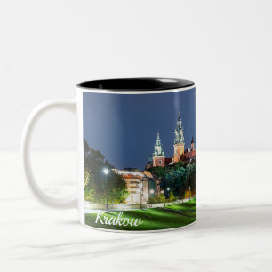 Caneca De Café Em Dois Tons Castelo Wawel à noite em Cracóvia, Polônia