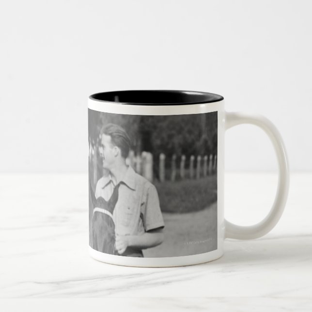 Caneca De Café Em Dois Tons Cavalos de equitação do casal (Direita)