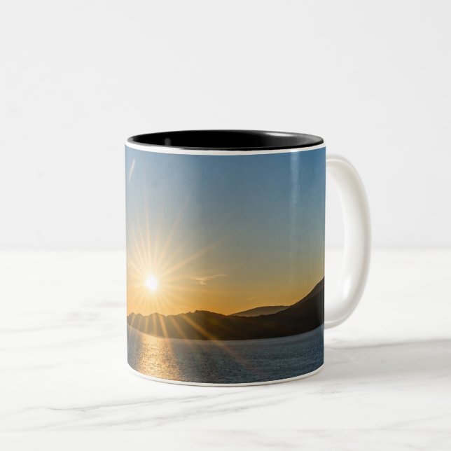 Caneca De Café Em Dois Tons Cenário Esplêndido (Frente Esquerda)