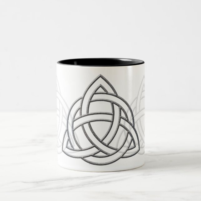 Caneca De Café Em Dois Tons Chanfro de prata de Triquetra (Centro)