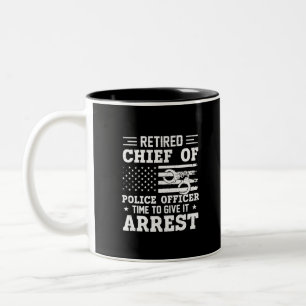 Caneca De Café Em Dois Tons Chefe De Polícia Aposentado - Engraçado American