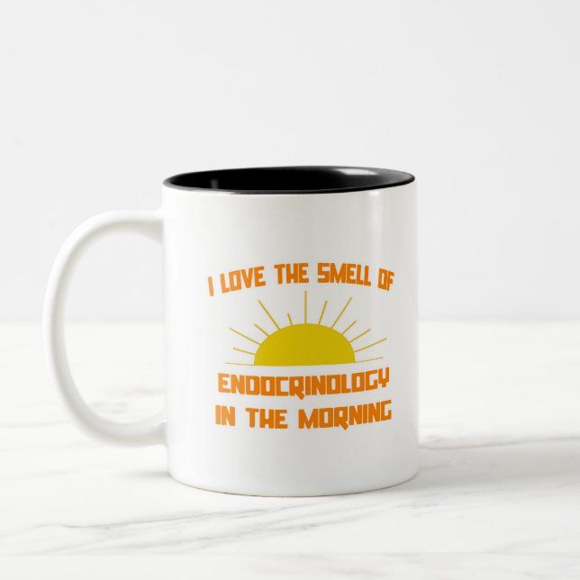 Caneca De Café Em Dois Tons Cheiro de Endocrinologia pela Manhã (Esquerda)