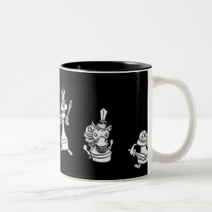 Caneca De Café Em Dois Tons Chessmen Branco pronto para a Guerra