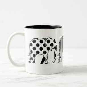 Caneca De Café Em Dois Tons Chique, Padrão de Elefantes, Preto e Branco