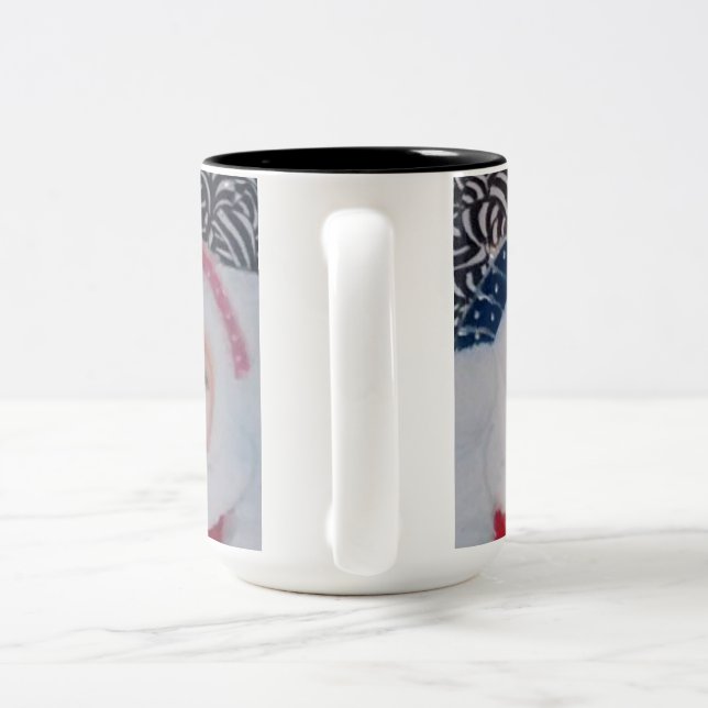 Caneca De Café Em Dois Tons Christmas Surprise cute kids Mug (Alça)