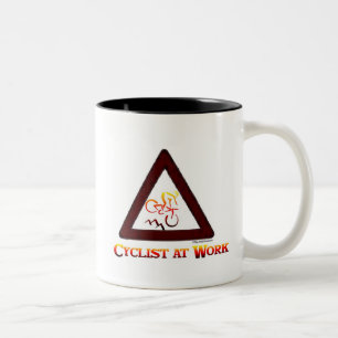 Caneca De Café Em Dois Tons ciclista no trabalho