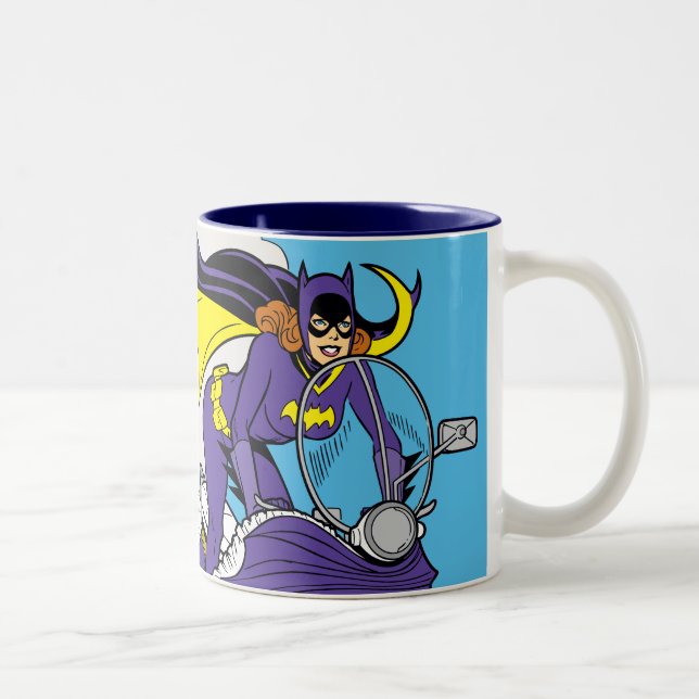 Caneca De Café Em Dois Tons Ciclo de Batgirl (Direita)