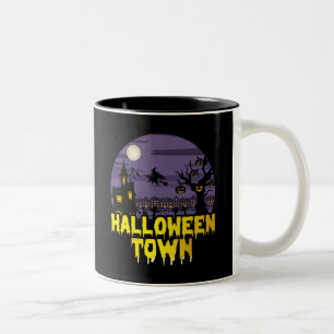 Caneca De Café Em Dois Tons Cidade do Halloween