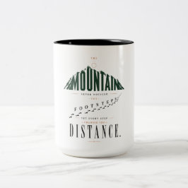 Caneca De Café Em Dois Tons Citação de Distância dos Passos da Montanha