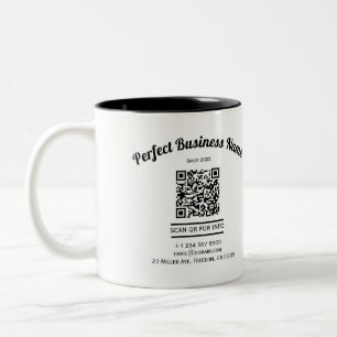 Caneca De Café Em Dois Tons Código QR - Preto e Branco Simples Clara