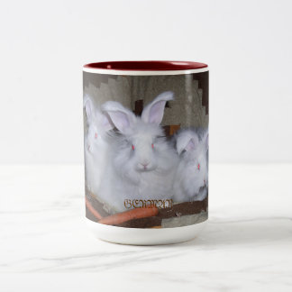 CANECA DE CAFÉ EM DOIS TONS COELHOS ALEMÃES CAFÉ DO ANGORA & CANECA DO CACAU