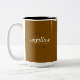 Caneca De Café Em Dois Tons Cofre Marrom Estético Desseguir Tipografia Minimal