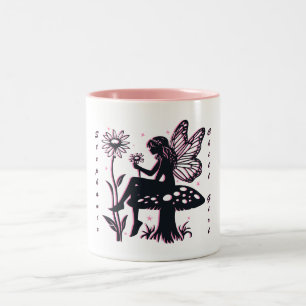 Caneca De Café Em Dois Tons Cogumelo de Fada Fofo e Garota Relax da Flor