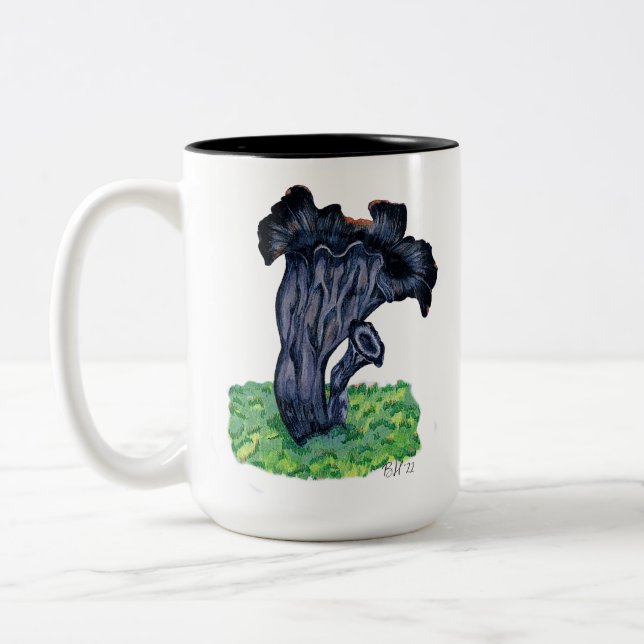 Caneca De Café Em Dois Tons Cogumelo de Trompete Preto Desenhado à Mão (Esquerda)