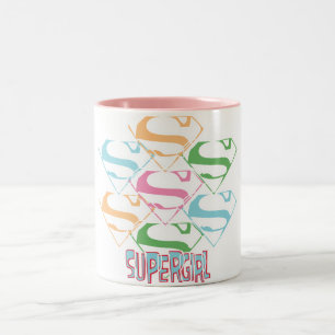 Caneca De Café Em Dois Tons Colagem Pastel do logotipo de Supergirl