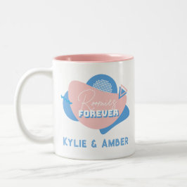 Caneca De Café Em Dois Tons Colega de quarto com nome personalizado "Roomies F