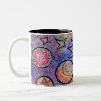 Caneca De Café Em Dois Tons Colorido, Design Caprichoso do Cosmos Celestial