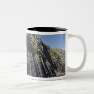 Caneca De Café Em Dois Tons Colunas Basalt por Caverna de Fingal, Staffa, desl