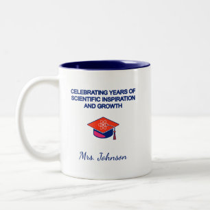 Caneca De Café Em Dois Tons Comemorando Anos De Inspiração Científica & Cresci
